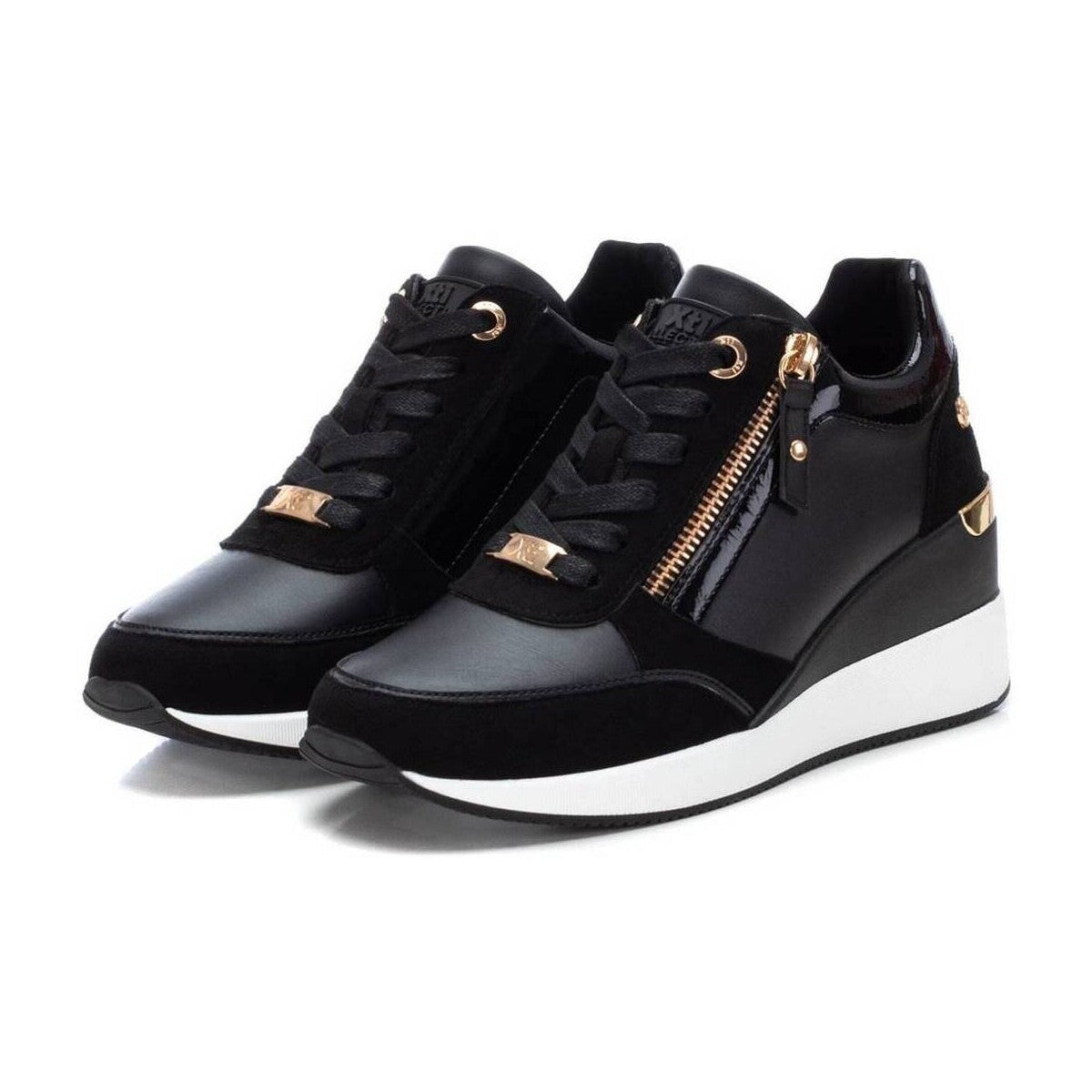 Sneaker Donna Xti con Zip Nero