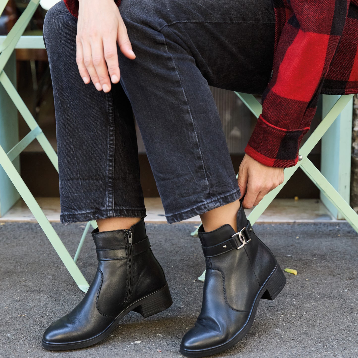 Stivaletto Donna Enval con Fibietta in Pelle Nero