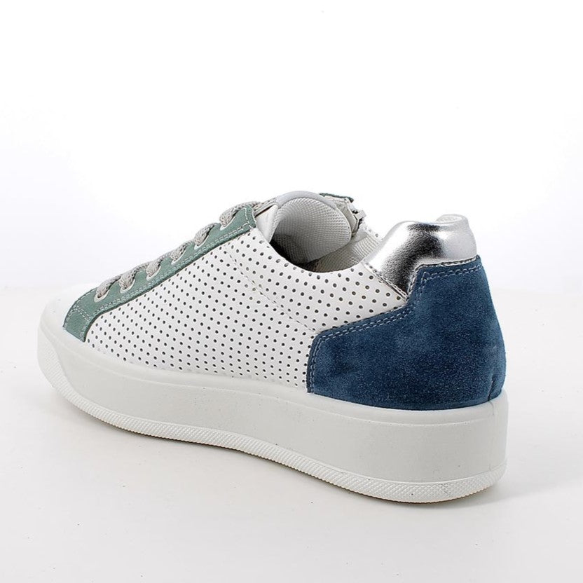 Sneakers Donna Igi&Co in Pelle traforata Bianco riporti Verde e Avion
