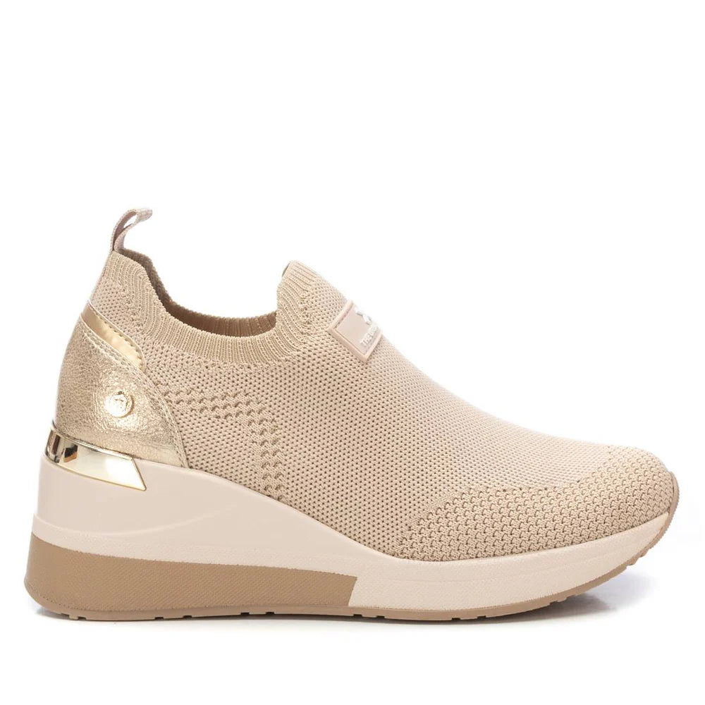 Slip on Donna Xti con Zeppa in Tessuto Beige