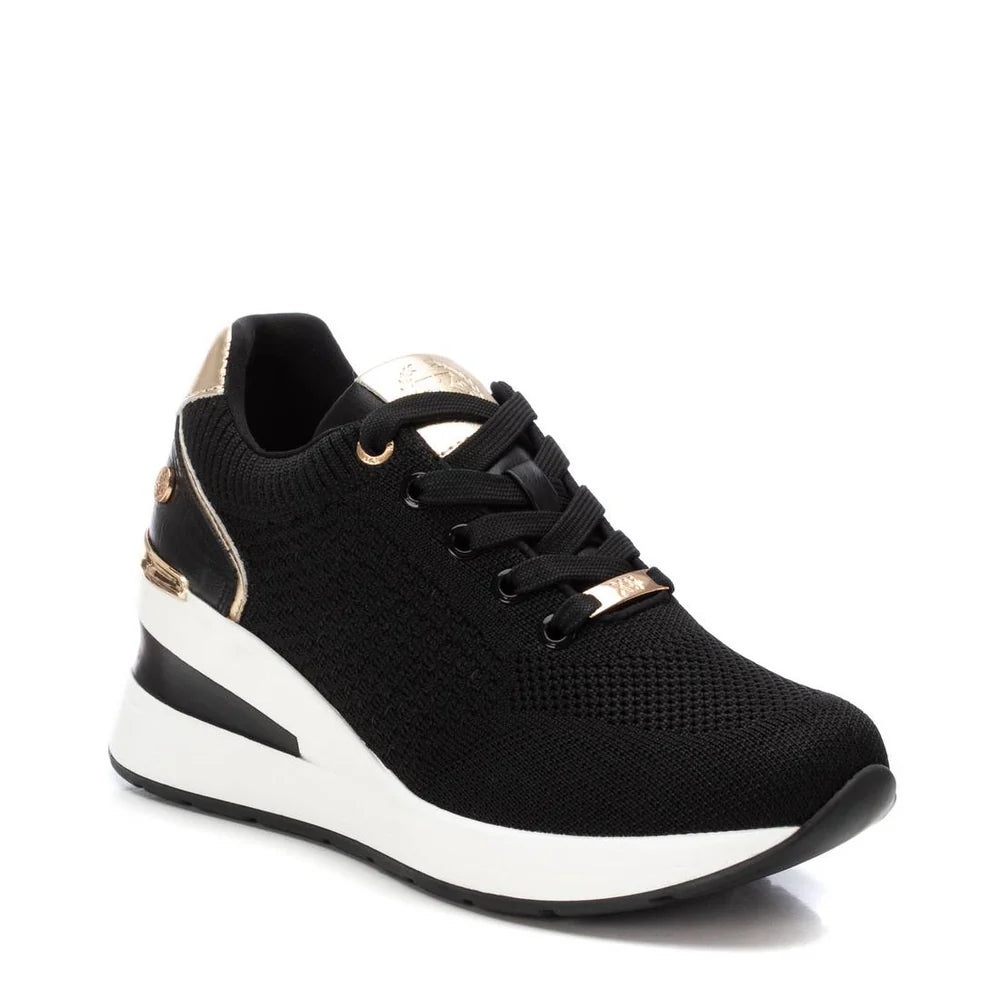 Sneaker Donna Xti con Zeppa in Tessuto Nero