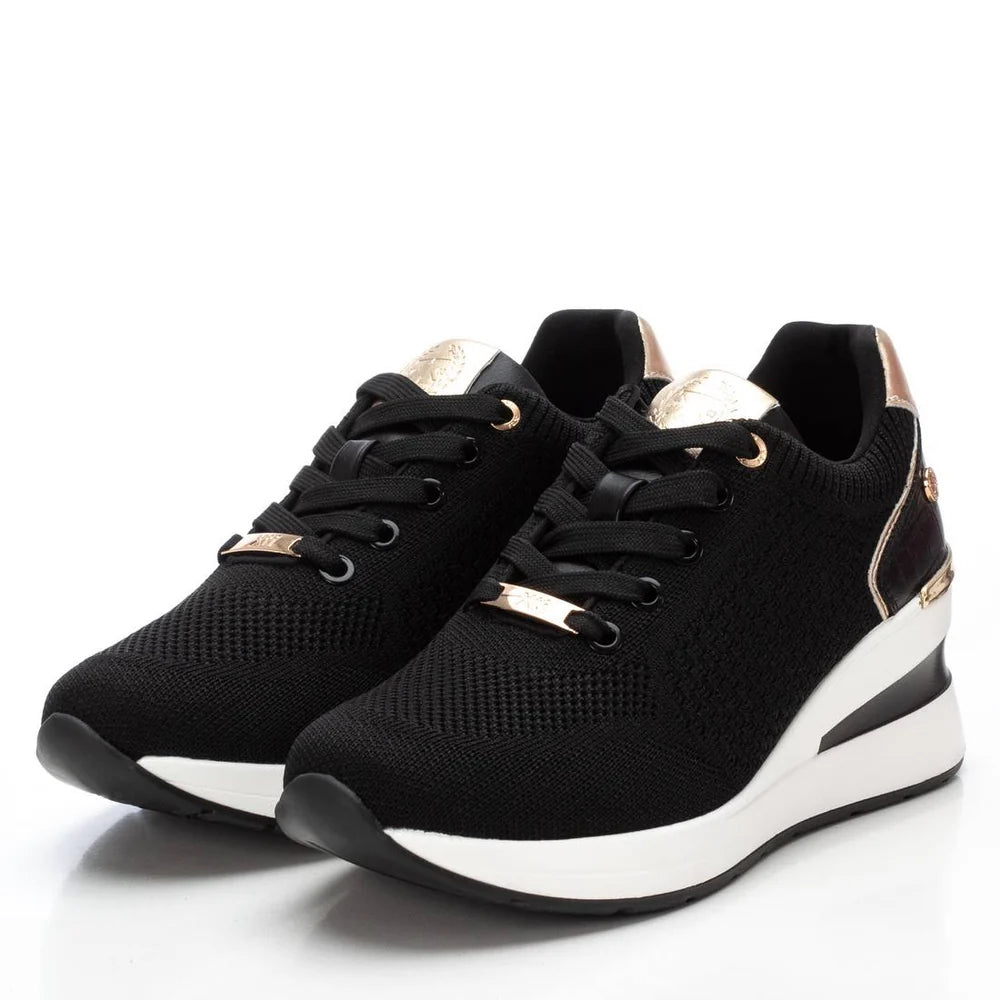 Sneaker Donna Xti con Zeppa in Tessuto Nero