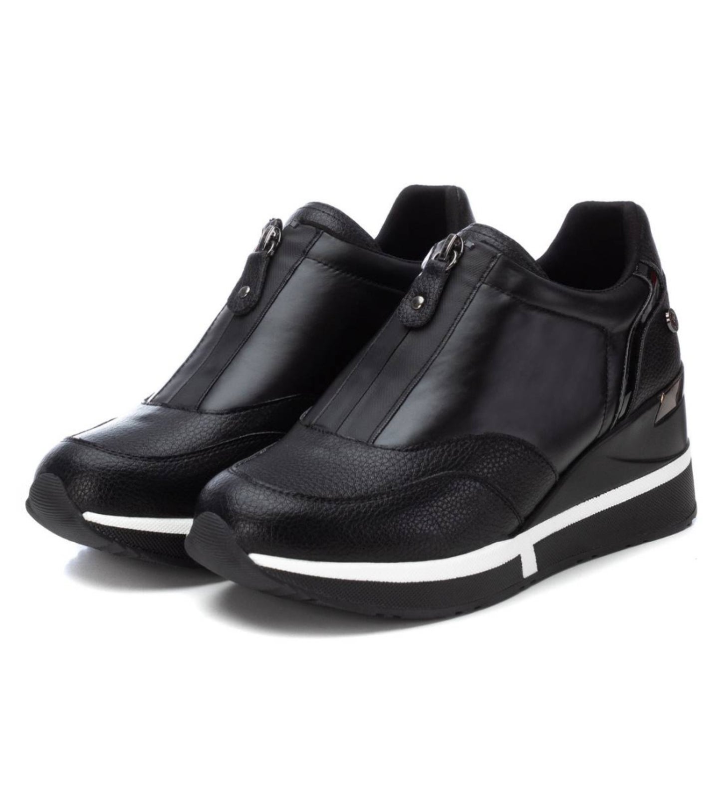 Sneaker Slip on Donna Xti con Zip Nero