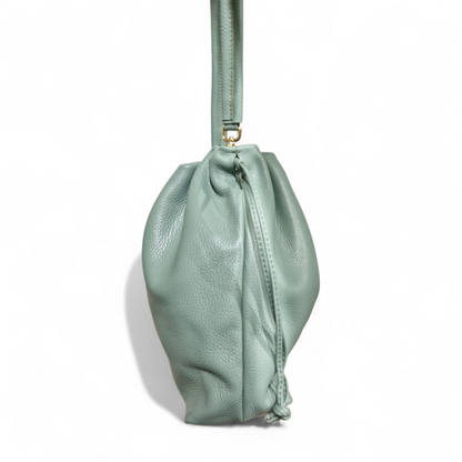 Borsa a Spalla in Pelle Irina con Chiusura a Coulisse e Tracolla