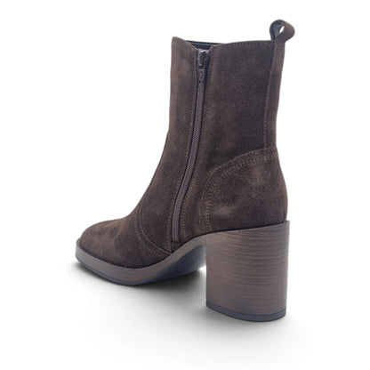 Stivaletto Donna in Pelle scamosciata Marrone con Tacco comodo e Plateau