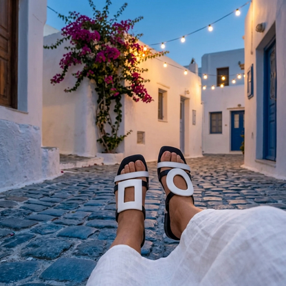 Sandalo Donna Scalzato Scarpine Italiane Greece con Tacco 3 cm in Pelle Nero riporti Bianco con Sottopiede Imbottito