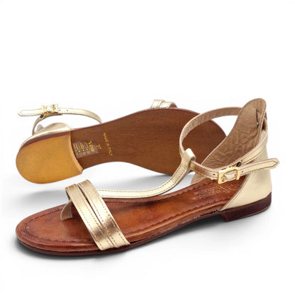 Sandalo Donna Scarpine Italiane infradito in Pelle Laminata Platino con Sottopiede Imbottito