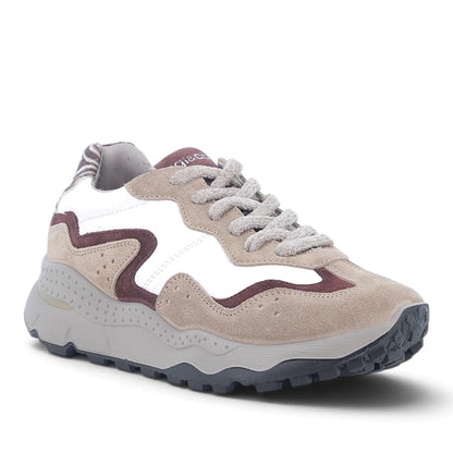 Sneaker Donna Igi&Co Bianco e Scamosciato – Fango e Bordò con Dettaglio Animalier