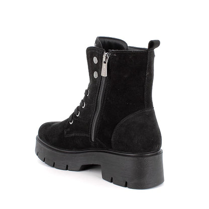 Anfibio Donna Igi&Co con Patta Brillantinata in Pelle Scamosciata Nero