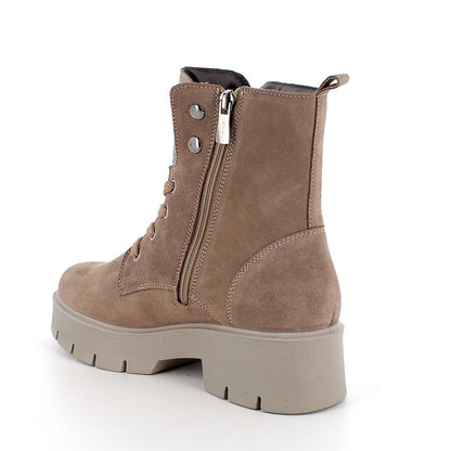 Anfibio Donna Igi&Co con Patta Brillantinata in Pelle Scamosciata Fango