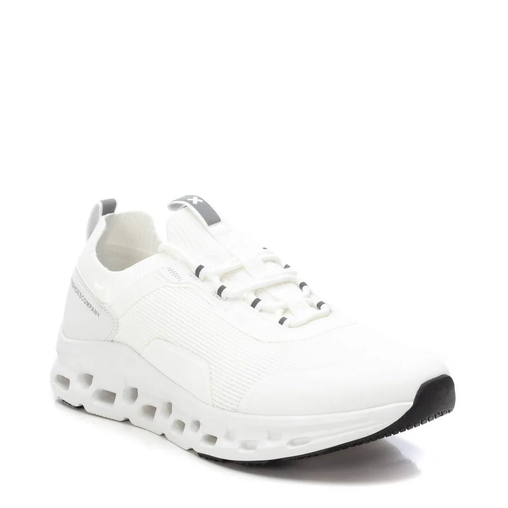 Sneakers Slip on Uomo XTI in Tessuto Bianco con Suola Ammortizzante