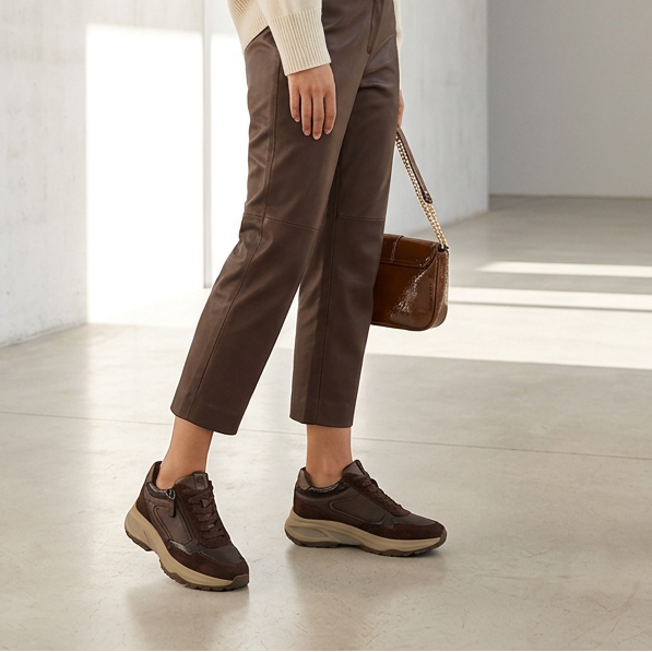 Sneakers Donna Tamaris in Pelle Moro con Cerniera