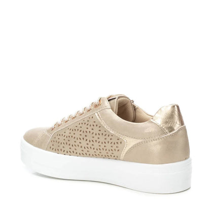 Sneaker Donna XTI EcoPelle Platino con Zip